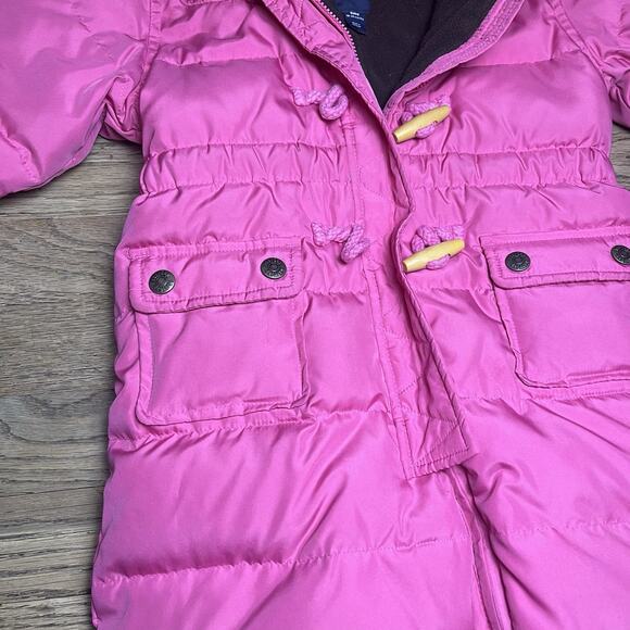 Baby Gap Baby Snowsuit Pink Puffer Down Filled Faux Fur Hood Zip Up 18-24 Months - Picture 8 of 13